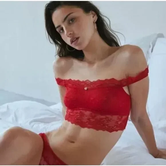 NWT Out From Under Red Lace Floral Bra Top / Bralette Off The Shoulder  Size XL - Picture 3 of 16